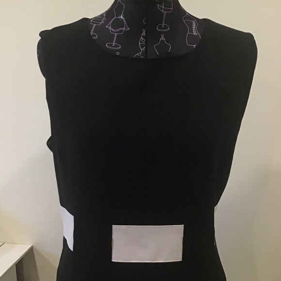 Classic Calvin Klein Black Dress with black and white details - Picture 3 of 9